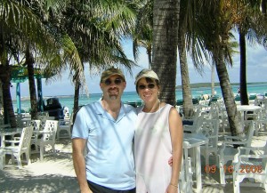 25 Tom and Mel on beach
